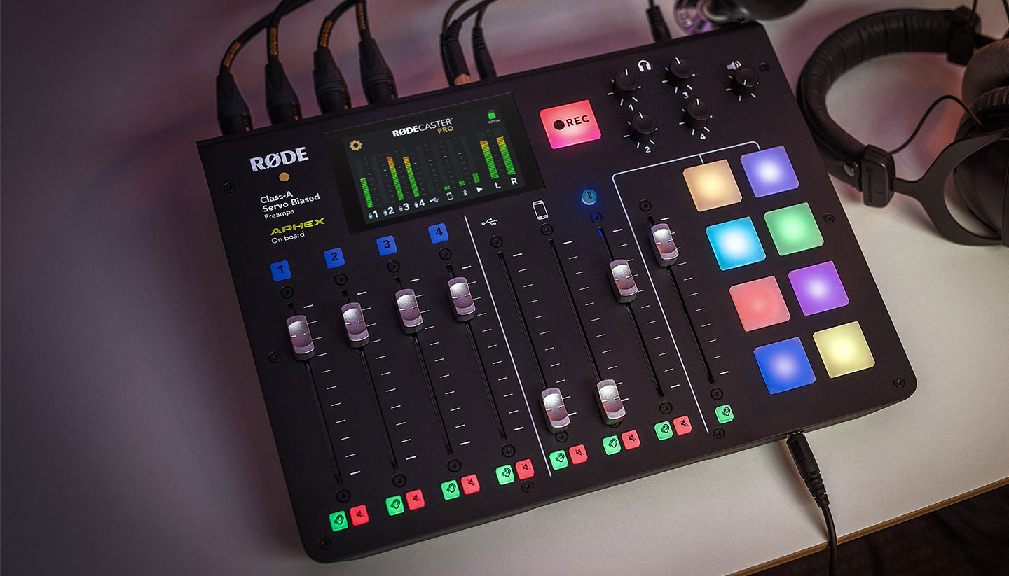 Rode RODECaster Pro - Podcast Production Studio